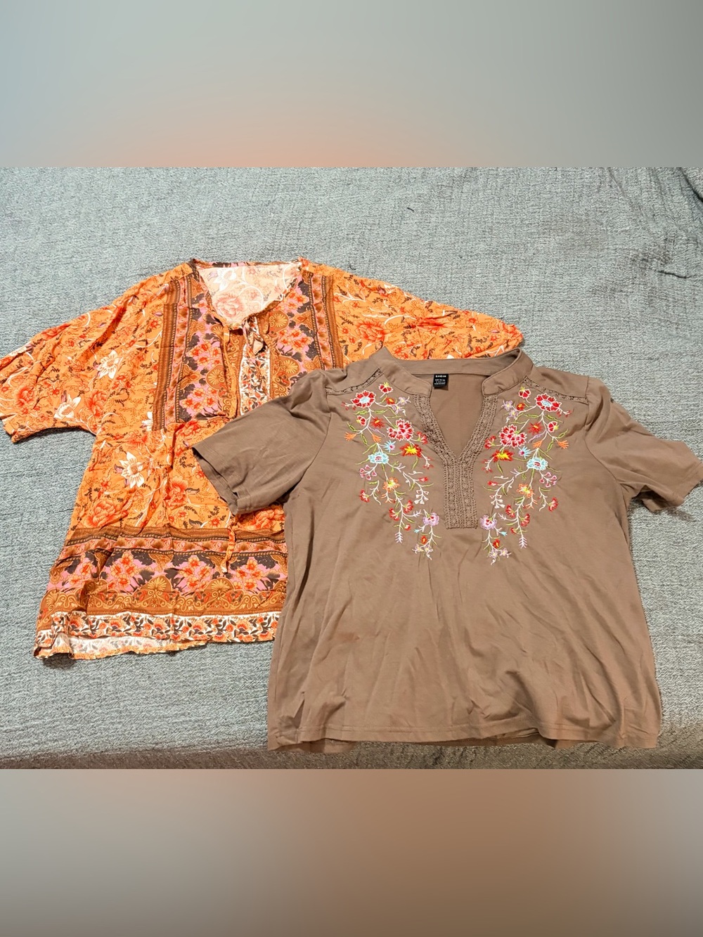 SHEIN Women’s Large Blouse Bundle 2 Piece Tops